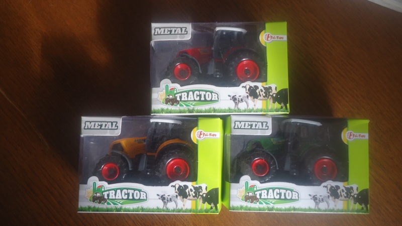 tractor 9 cm